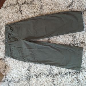 Toad & Co green khaki crop pants